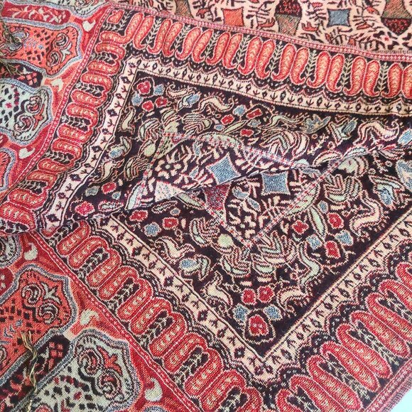 large red and brown scarf/shawl with fringes. - Picture 5 of 7